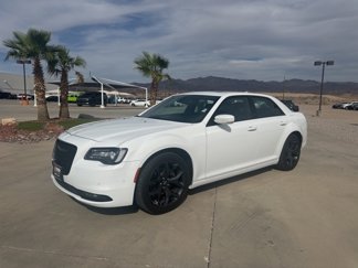 Certified 2022 Chrysler 300 S image 1