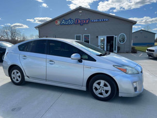 Used 2010 Toyota Prius Five image 1