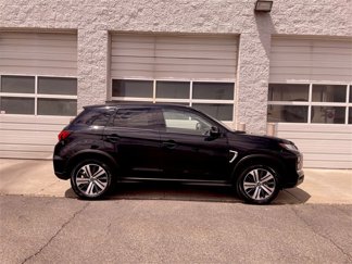 Used 2024 Mitsubishi Outlander Sport AWD image 1