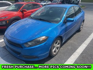 Used 2015 Dodge Dart SXT image 1