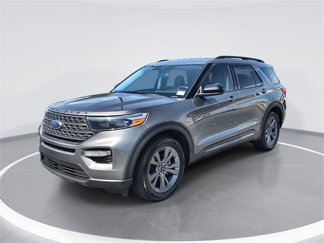 Used 2022 Ford Explorer XLT w/ Equipment Group 202A image 1