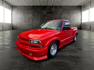 Used 2000 Chevrolet S10 Pickup Xtreme w/ Preferred Equipment Group image 1