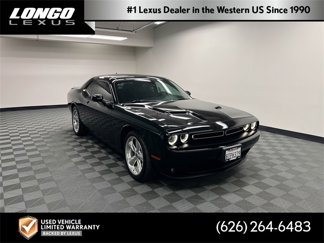 Used 2018 Dodge Challenger R/T Plus image 1