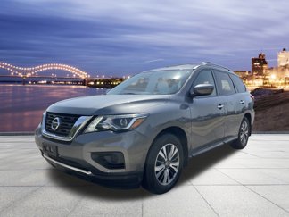 Used 2020 Nissan Pathfinder S image 1