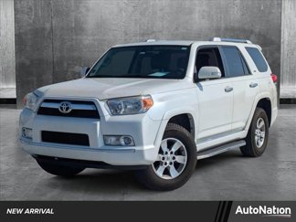 Used 2013 Toyota 4Runner SR5 image 1