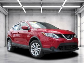 Used 2018 Nissan Rogue Sport SV image 1
