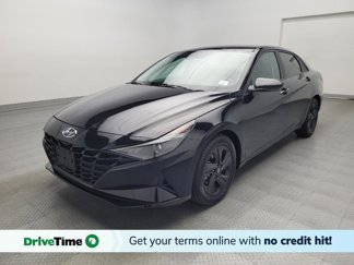 Used 2021 Hyundai Elantra SEL image 1