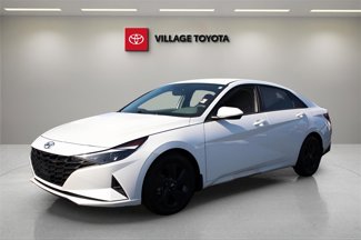Used 2022 Hyundai Elantra SEL w/ Convenience Package image 1