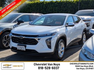 Used 2024 Chevrolet Trax LS w/ LS Convenience Package image 1