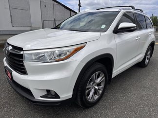 Used 2015 Toyota Highlander XLE image 1
