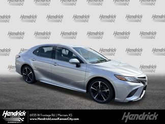 Used 2019 Toyota Camry XSE image 1