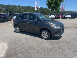 Used 2020 Chevrolet Trax LT w/ LT Convenience Package image 1
