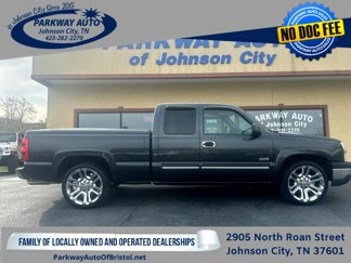 Used 2003 Chevrolet Silverado 1500 2WD Extended Cab w/ Exterior Appearance Package image 1