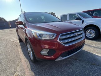 Used 2017 Ford Escape Titanium image 1