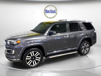 Used 2016 Toyota 4Runner Limited image 1