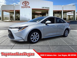 Certified 2021 Toyota Corolla LE image 1