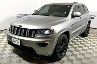 Used 2018 Jeep Grand Cherokee Altitude image 1