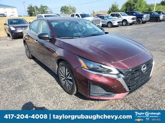 Used 2024 Nissan Altima 2.5 SV image 1