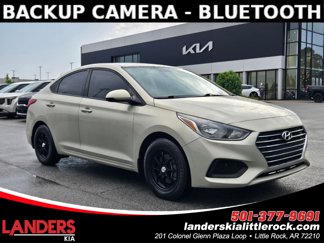 Used 2019 Hyundai Accent SE image 1