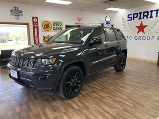 Used 2018 Jeep Grand Cherokee Altitude image 1