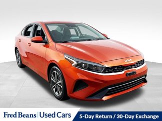 Used 2023 Kia Forte LXS image 1