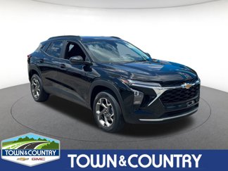 New 2025 Chevrolet Trax LT w/ Driver Confidence Package image 1