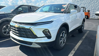 Used 2023 Chevrolet Blazer LT image 1