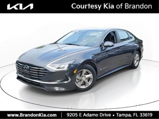 Used 2022 Hyundai Sonata SE image 1