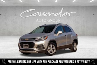 Used 2018 Chevrolet Trax LT w/ LT Convenience Package image 1
