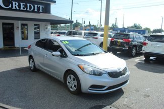 Used 2016 Kia Forte LX image 1