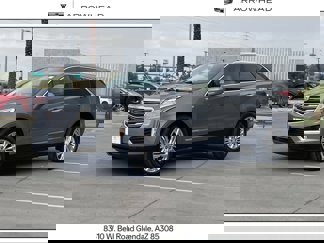 Used 2018 Cadillac XT5 Premium Luxury image 1