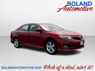 Used 2014 Toyota Camry SE image 1