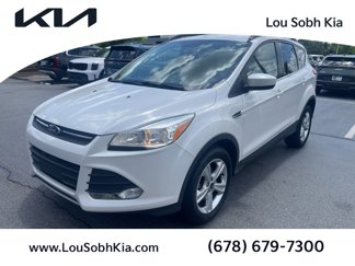 Used 2015 Ford Escape SE w/ Equipment Group 201A image 1