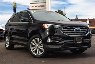 Used 2024 Ford Edge Titanium image 1