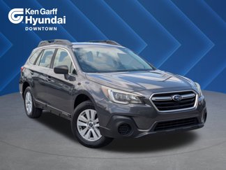 Used 2018 Subaru Outback 2.5i image 1