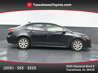 Used 2024 Toyota Corolla LE image 1