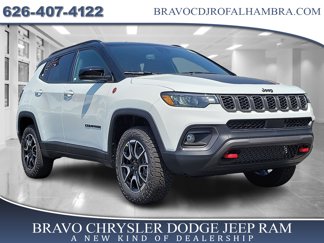 New 2025 Jeep Compass Trailhawk image 1