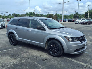 Used 2020 Dodge Journey SE w/ SE Popular Equipment Group image 1