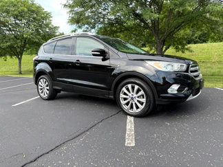 Used 2017 Ford Escape Titanium image 1