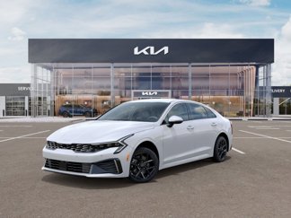 New 2025 Kia K5 LXS image 1