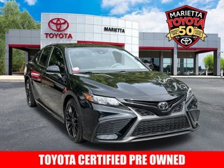 Certified 2022 Toyota Camry SE image 1