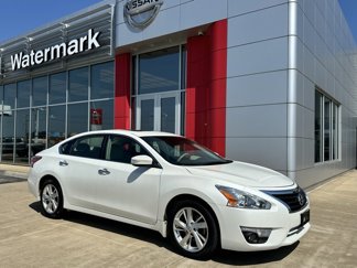 Used 2013 Nissan Altima 2.5 SL w/ Technology Pkg image 1