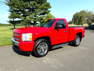 Used 2011 Chevrolet Silverado 1500 LT image 1