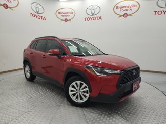 Used 2023 Toyota Corolla Cross LE image 1