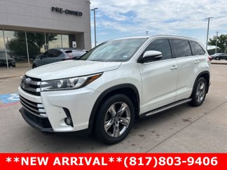 Used 2018 Toyota Highlander Limited Platinum image 1