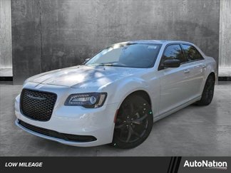 Used 2023 Chrysler 300 Touring w/ Sport Appearance Package image 1