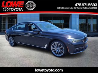 Used 2017 BMW 740i image 1