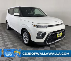Used 2022 Kia Soul LX w/ Technology Package image 1