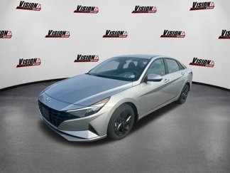 Used 2023 Hyundai Elantra SEL image 1