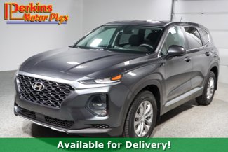 Used 2020 Hyundai Santa Fe SE image 1